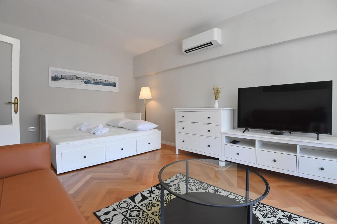 Ton, Old Town Appartement *